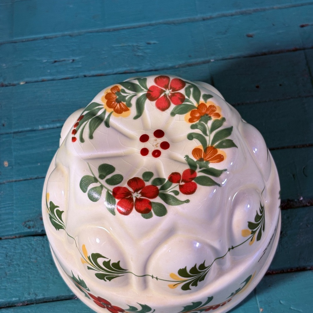 Hand painted in Portugal Vintage Jello Mold